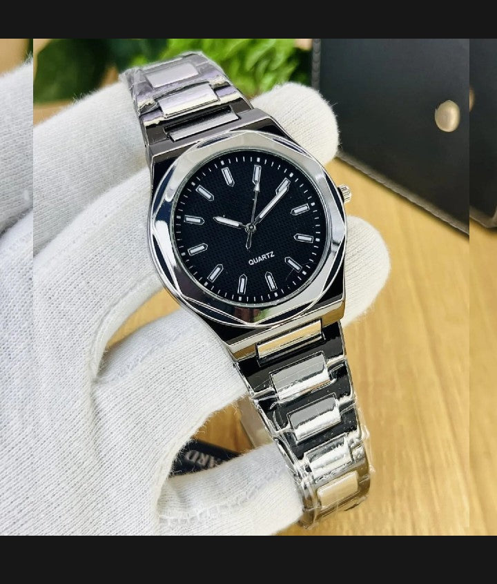 B Elite | Men's Luxury Silver Quartz Watch with Black Textured Dial & Octagonal Bezel